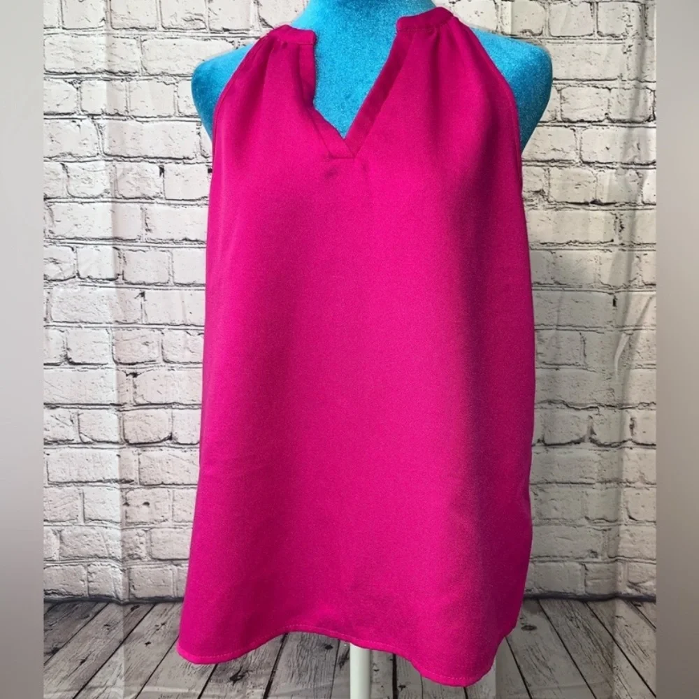 🈹 Notch Neck Top - Picture 4 of 8